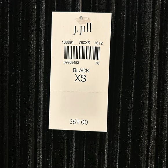 J. Jill Wearever Collection Black Ribbed Textured Velvet Long Sleeve Top XS -NWT - Picture 6 of 8